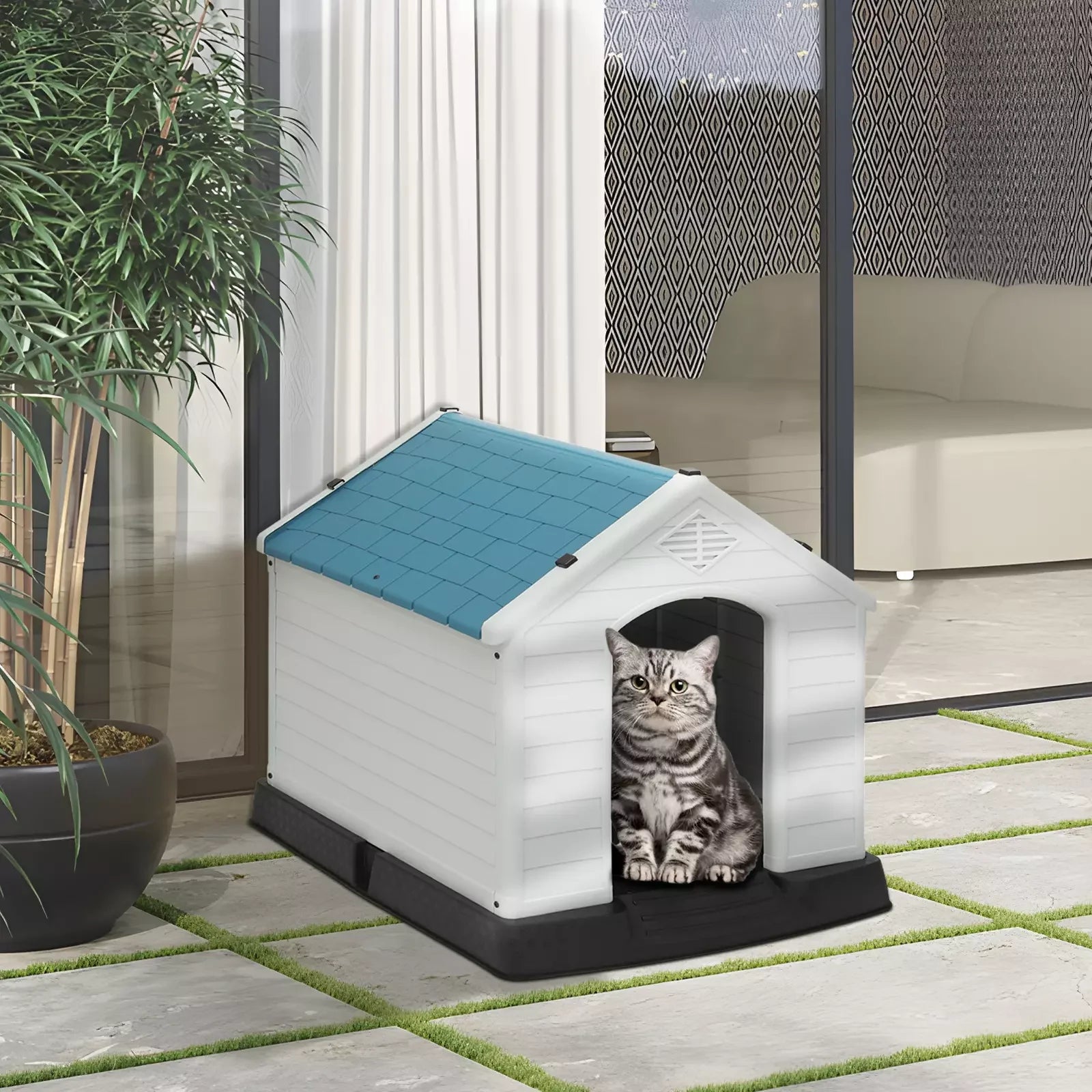 Weatherproof Heated Dog House – Large Outdoor Shelter